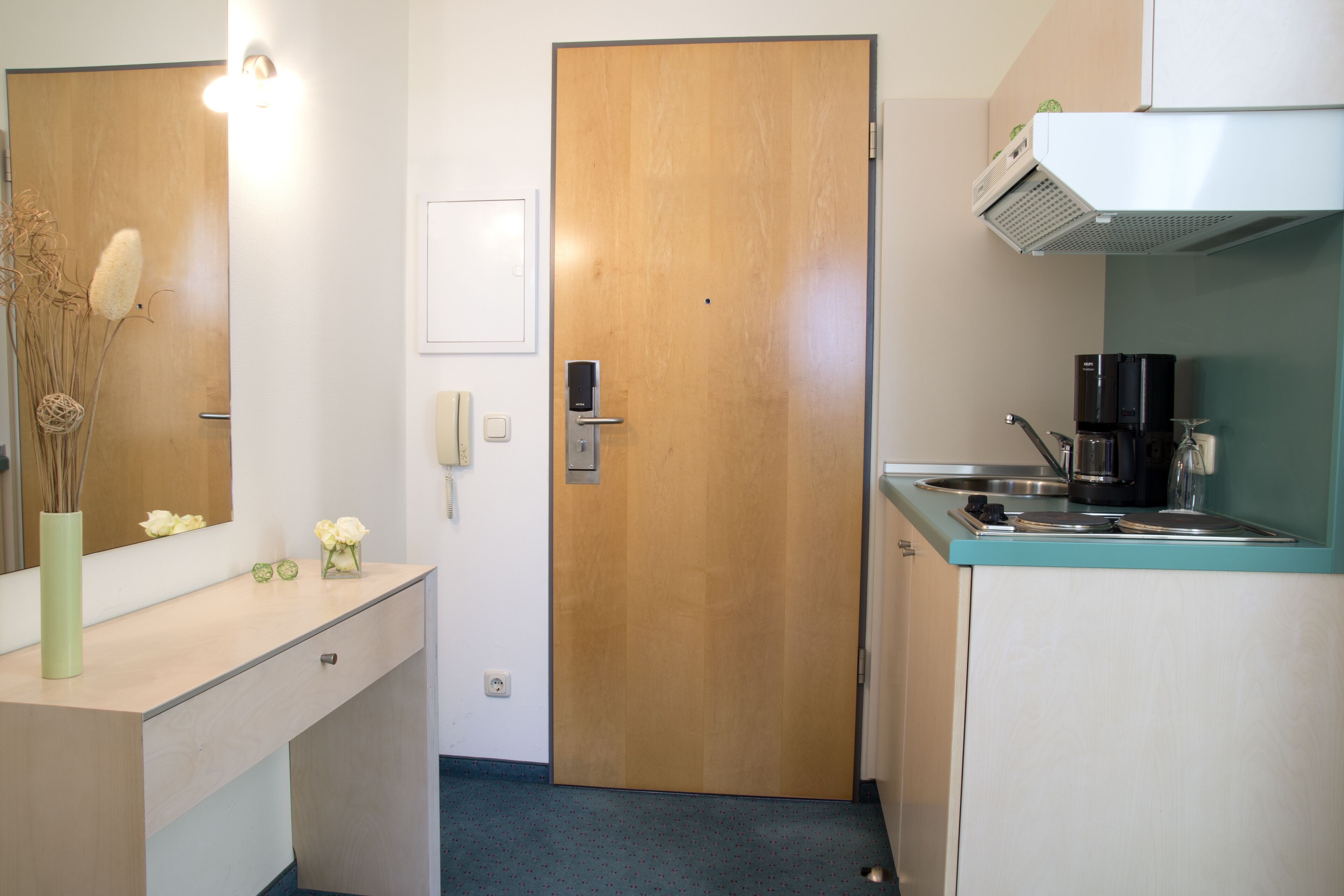 one-room apartment, 1.40m bed | private kitchen