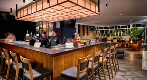 Bar (en la propiedad)