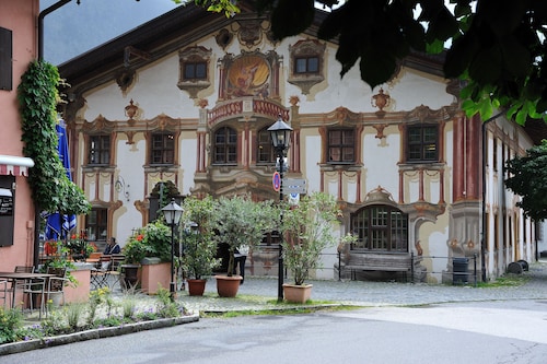Landhotel Böld and Restaurant Uhrmacher Oberammergau