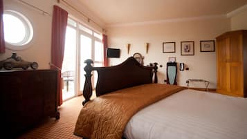 In-room safe, iron/ironing board, cots/infant beds, rollaway beds