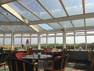 Little Haven Hotel On The Beach