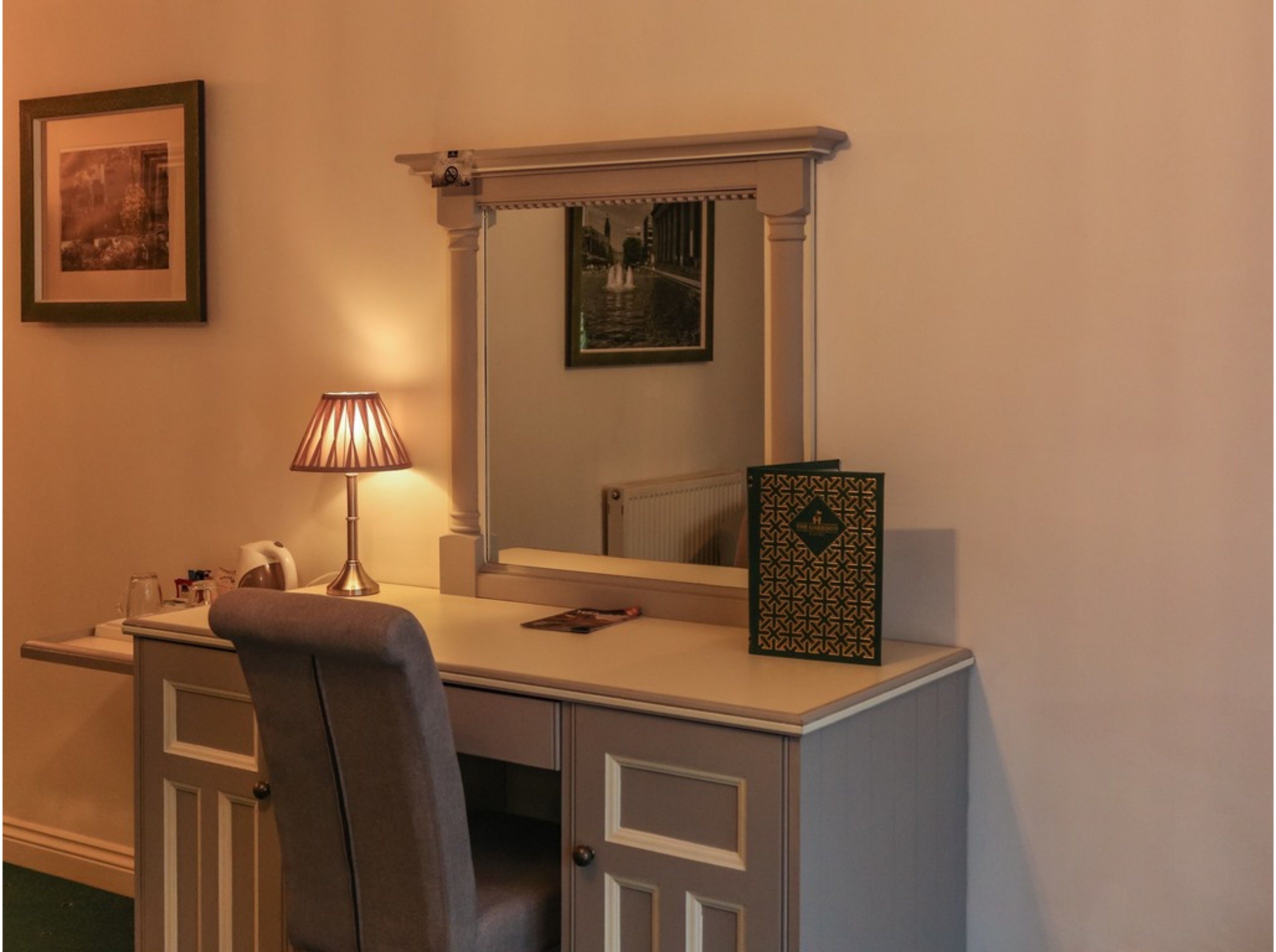 Photo - Garrison Hotel