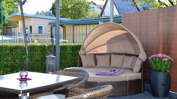 Sundeck