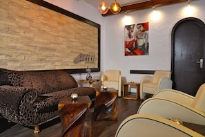 Lobby lounge - Arthotel Haar (Haar)