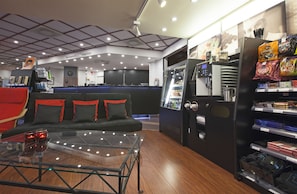 Lobby sitting area - Järvenpää (Jarvenpaa)