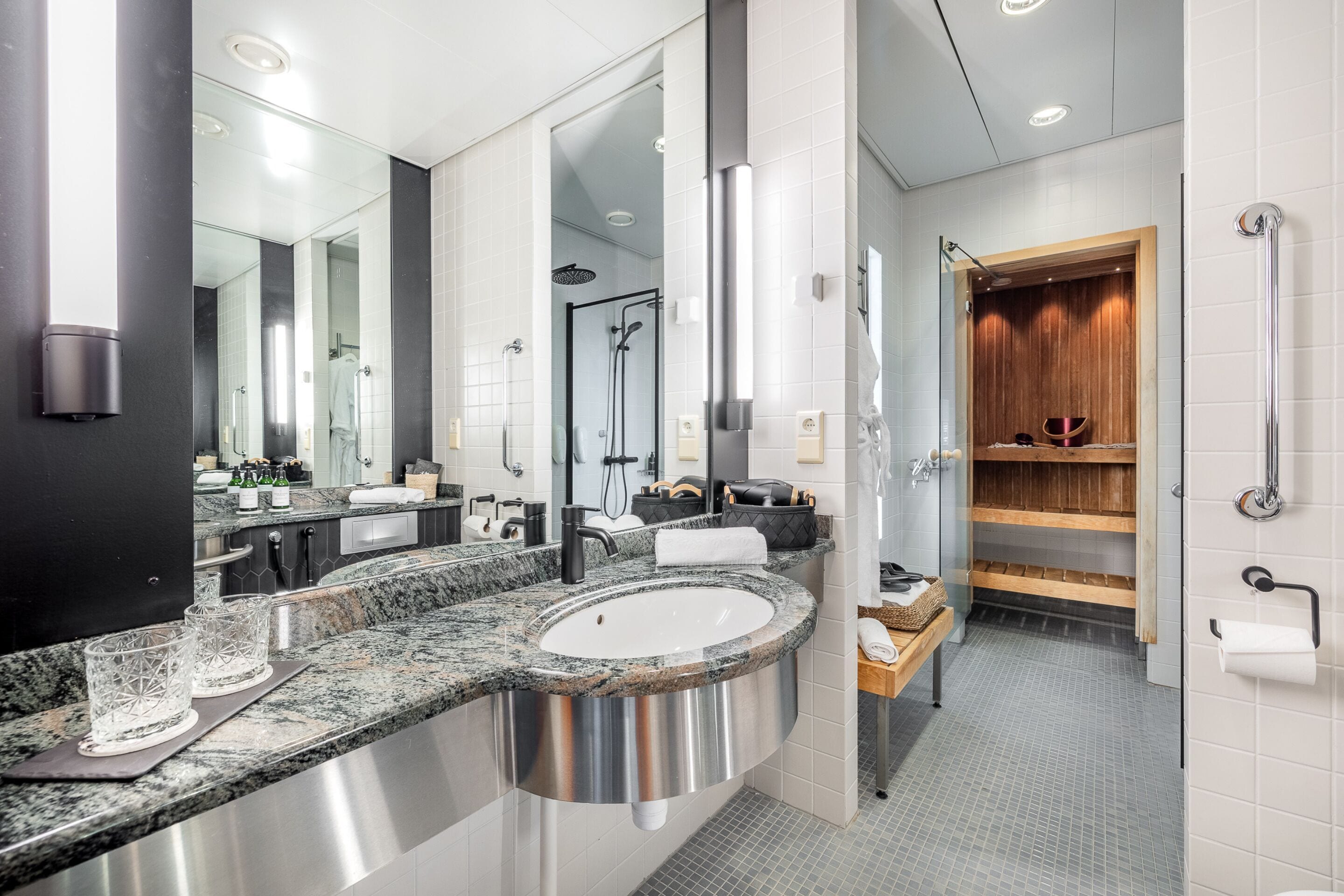 Photo - Santa's Hotel Santa Claus