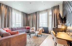 Santa Claus Suite