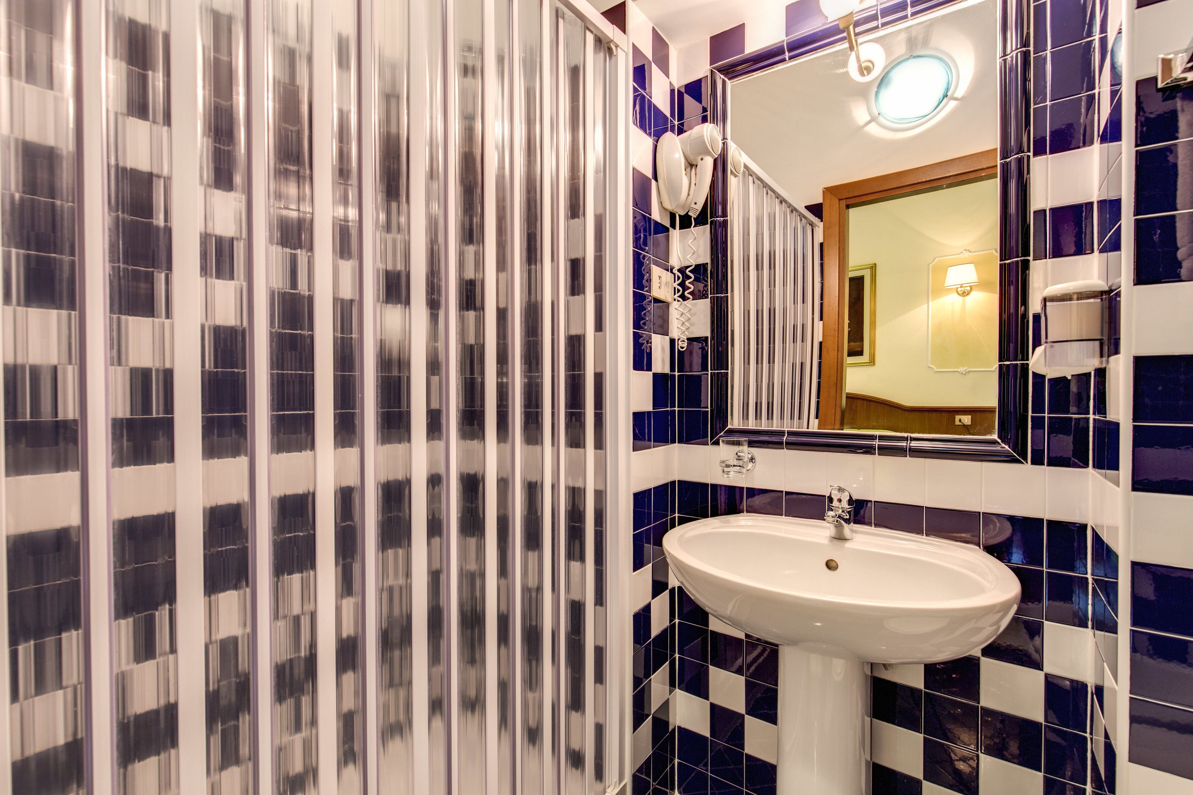 Foto - Cambridge Hotel