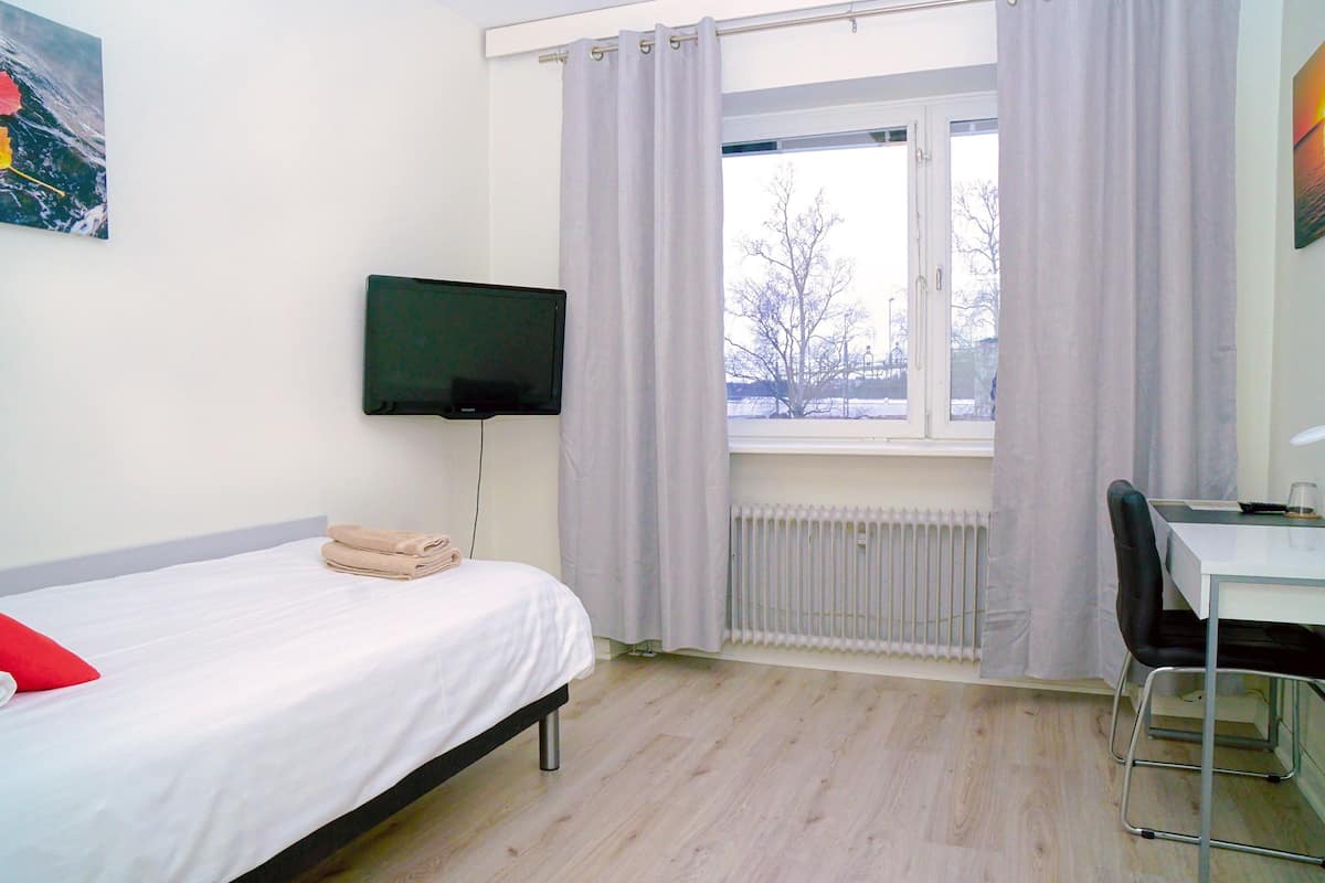 Habitación individual (1 person) | Decoración personalizada, escritorio, cortinas blackout y wifi gratis