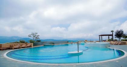 Grand Hills Hotel & Spa