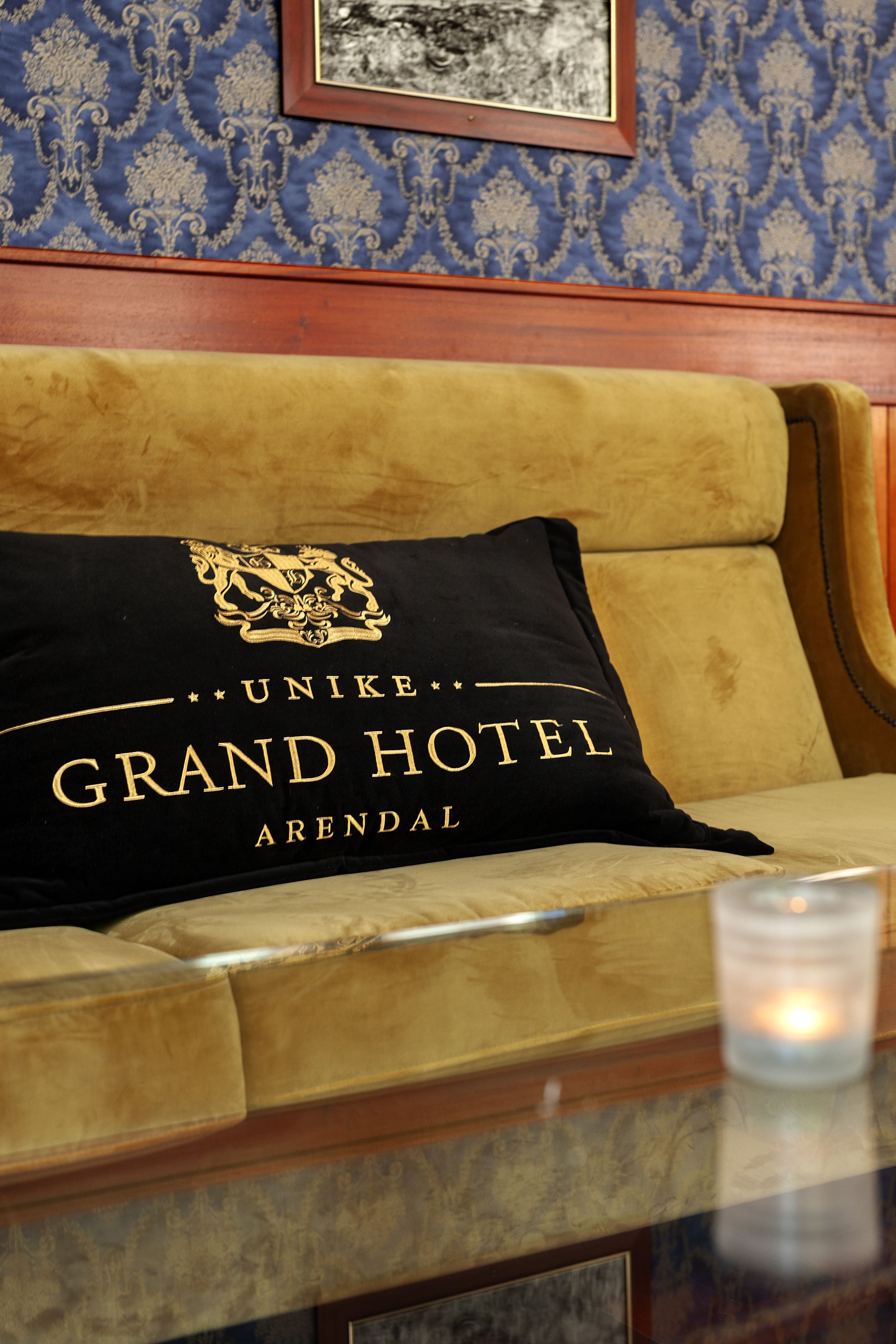 twin room (included light evening meal) | premium bedding, memory-foam beds, in-room safe, desk