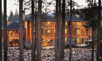 Hotel Exterior at Hyatt Vacation Club at High Sierra Lodge, Lake Tahoe