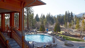 Villa, 2 slaapkamers, open haard | Uitzicht op de bergen