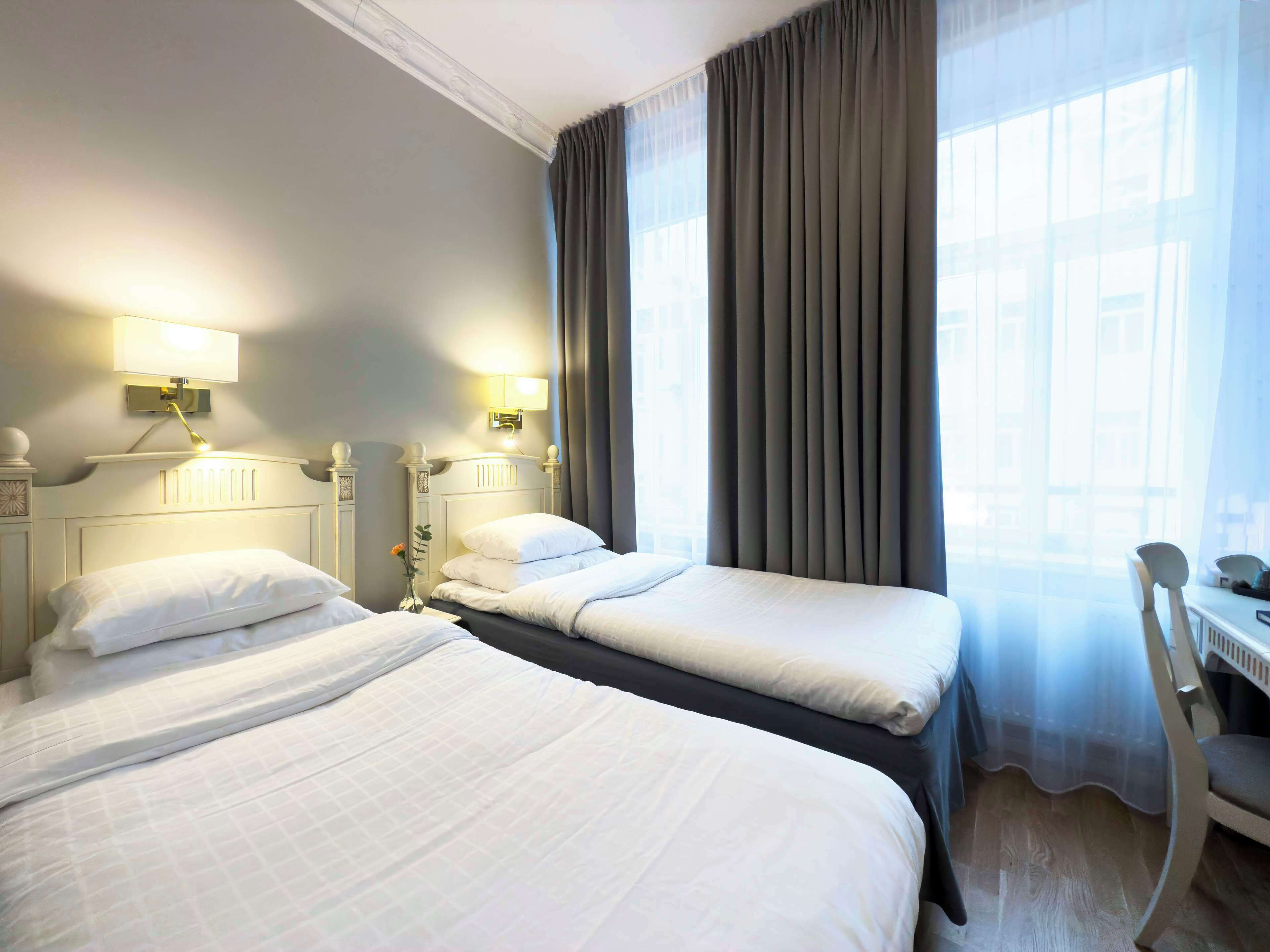 Standard Room, 2 Twin Beds, Non Smoking | Pillowtop beds, desk, blackout drapes, free cribs/infant beds