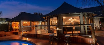 Tau Game Lodge