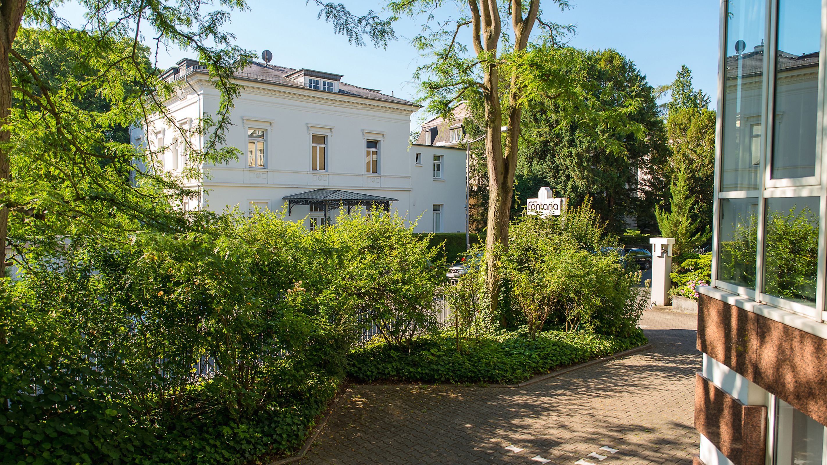 Parken ohne Service (12.00 EUR pro Tag)