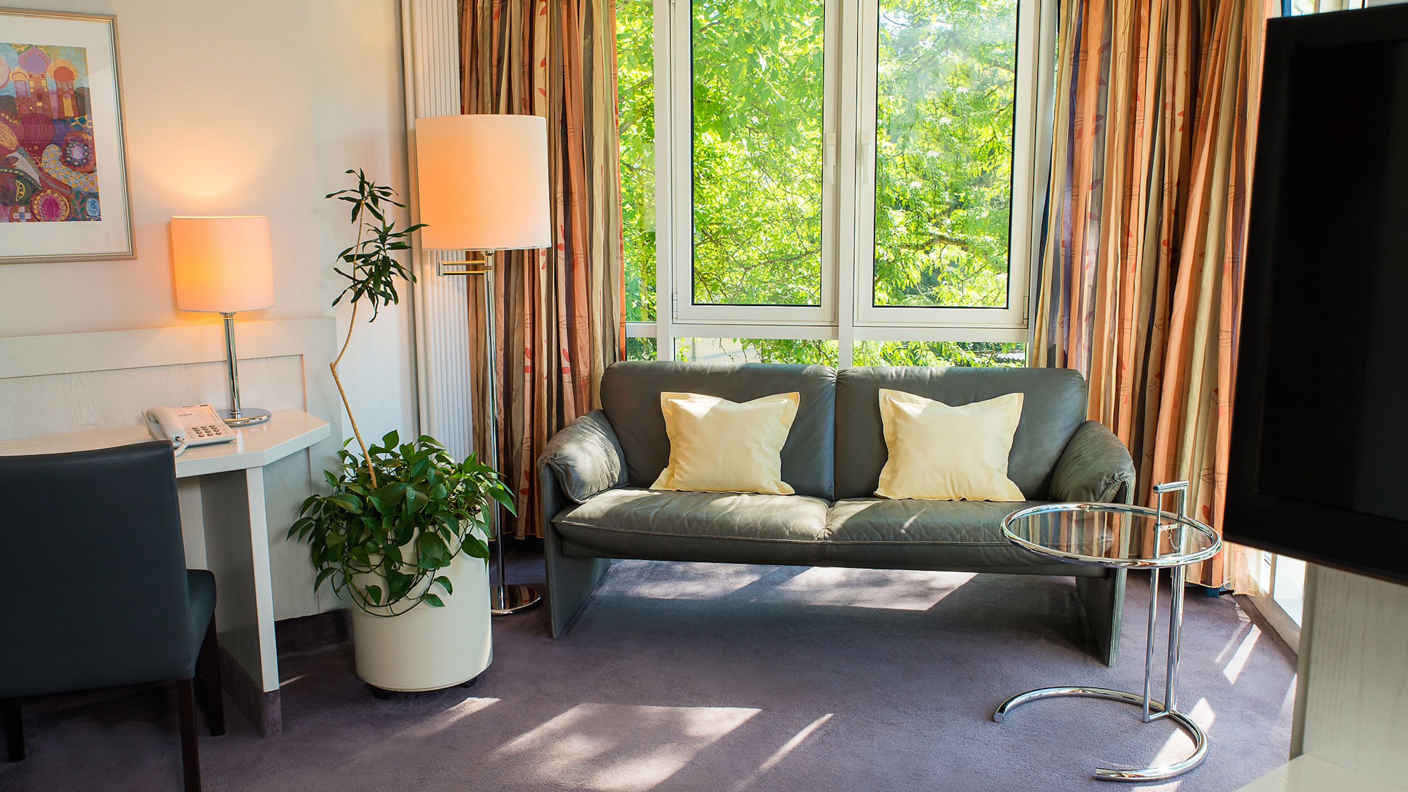 junior suite, 1 bedroom, non smoking, resort view | living room | 81-cm led tv with satellite channels, tv, first-run films