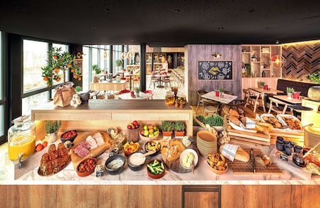 Daily buffet breakfast for a fee. Radisson Hotel Zurich Airport