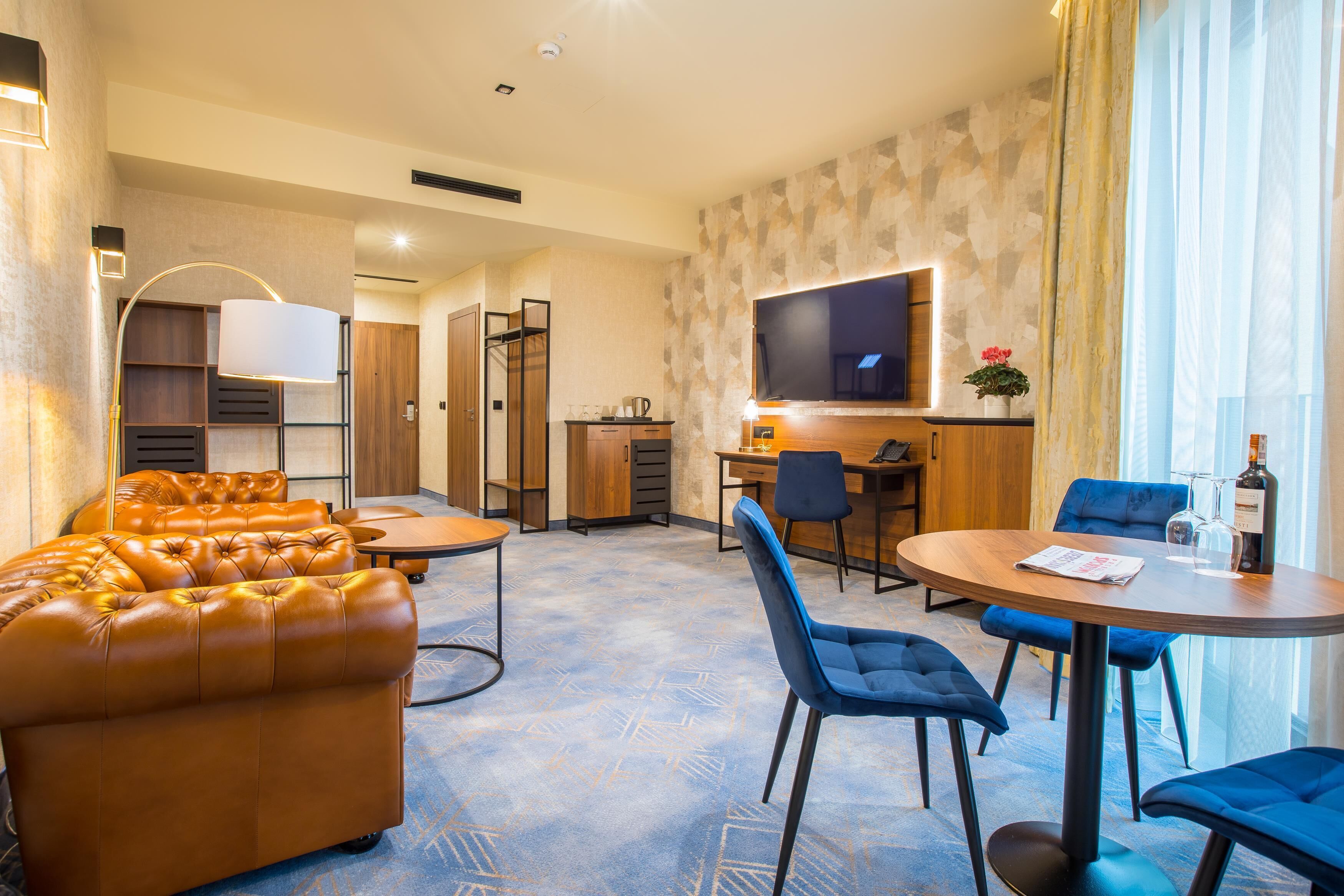 apartment | living area | 50-inch led tv with digital channels, smart tv