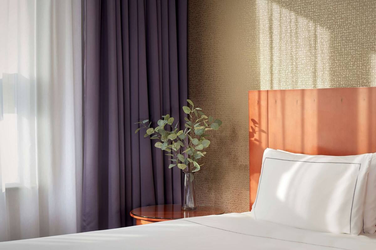 Premium bedding, minibar, in-room safe, desk