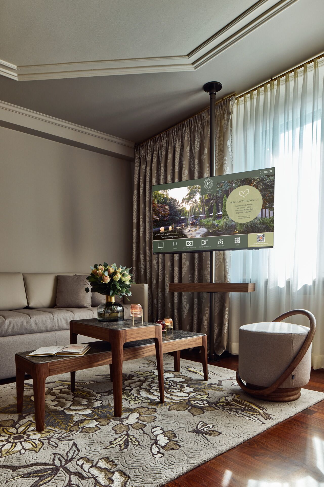 1 bedroom, frette italian sheets, premium bedding, minibar