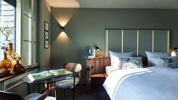 Room (Preferred Plus) | Cadar Frette Itali, peralatan tempat tidur premium, bar mini