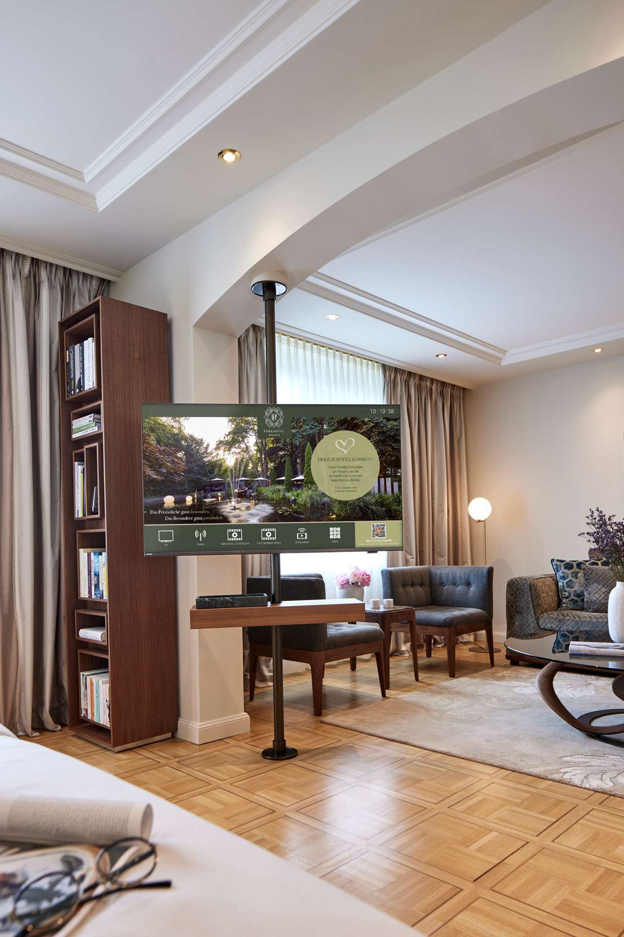 Junior-Suite | Italienische Bettbezüge von Frette, hochwertige Bettwaren, Minibar