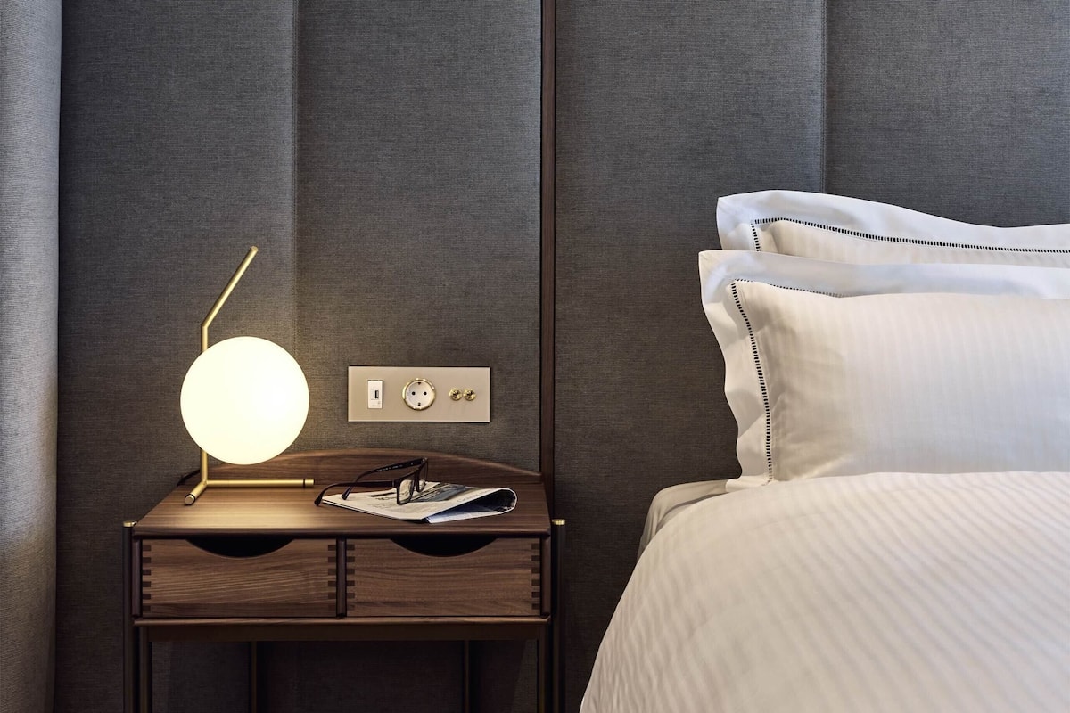 Italienske Frette-laken, sengetøy av topp kvalitet og minibar