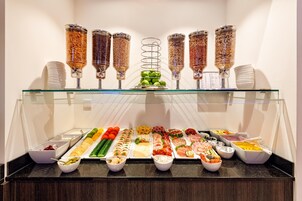 Daily buffet breakfast (EUR 18.90 per person)