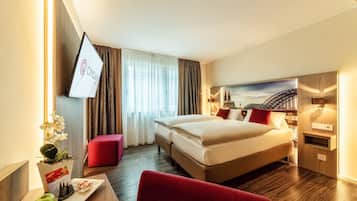 Doppia Comfort | Biancheria da letto ipoallergenica, minibar, una cassaforte in camera