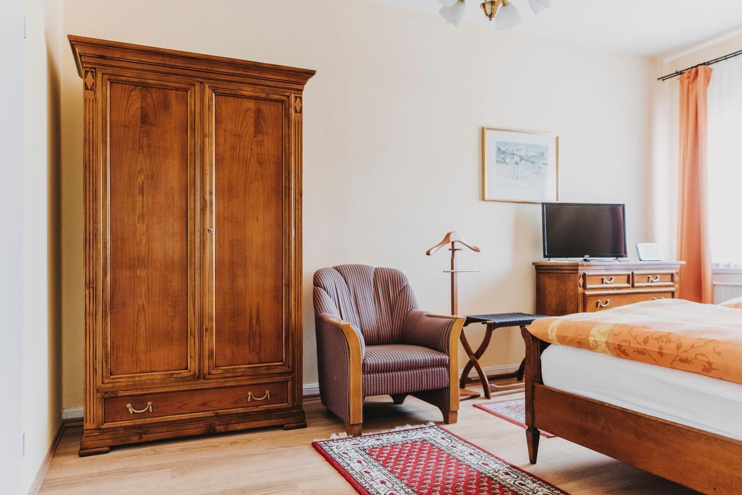 comfort double room | hypo-allergenic bedding, minibar, in-room safe, desk