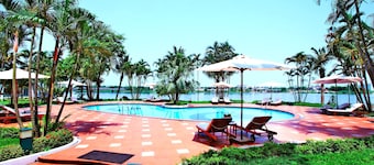 Century Riverside Hotel Hue