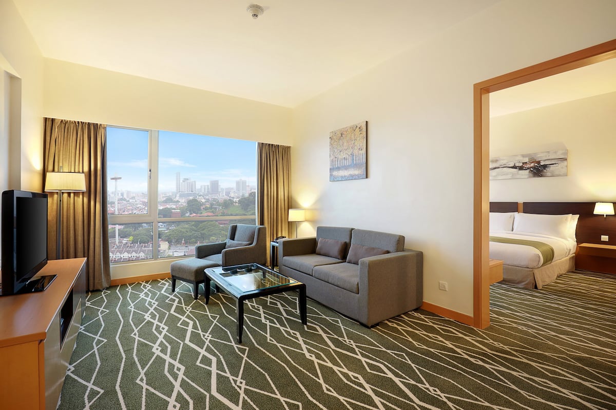 1 bedroom, minibar, in-room safe, desk