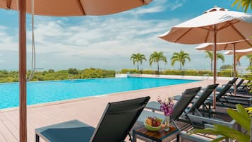 Outdoor pool, sun loungers