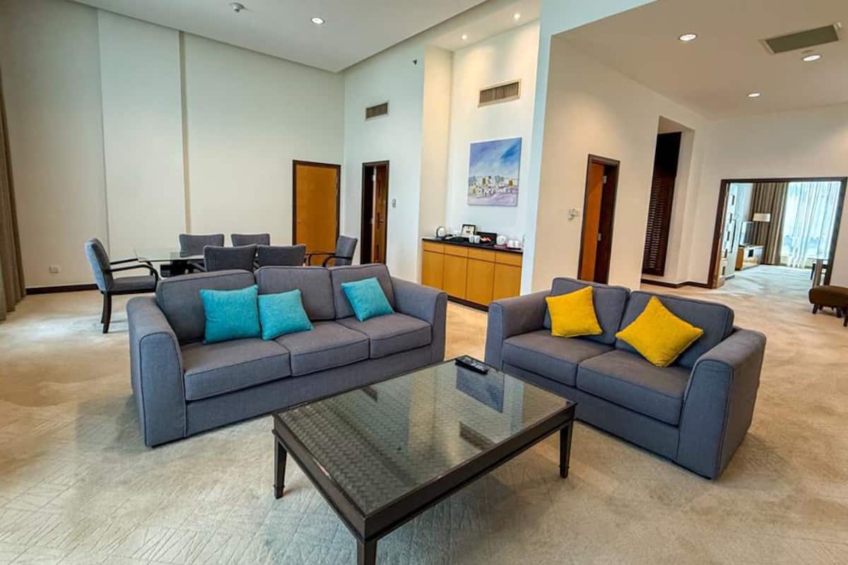 presidential suite | 1 bedroom, minibar, in-room safe, desk