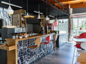 Dinner served - Ibis Hotel Alicante (Alicante)