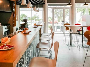 Bar (en la propiedad)