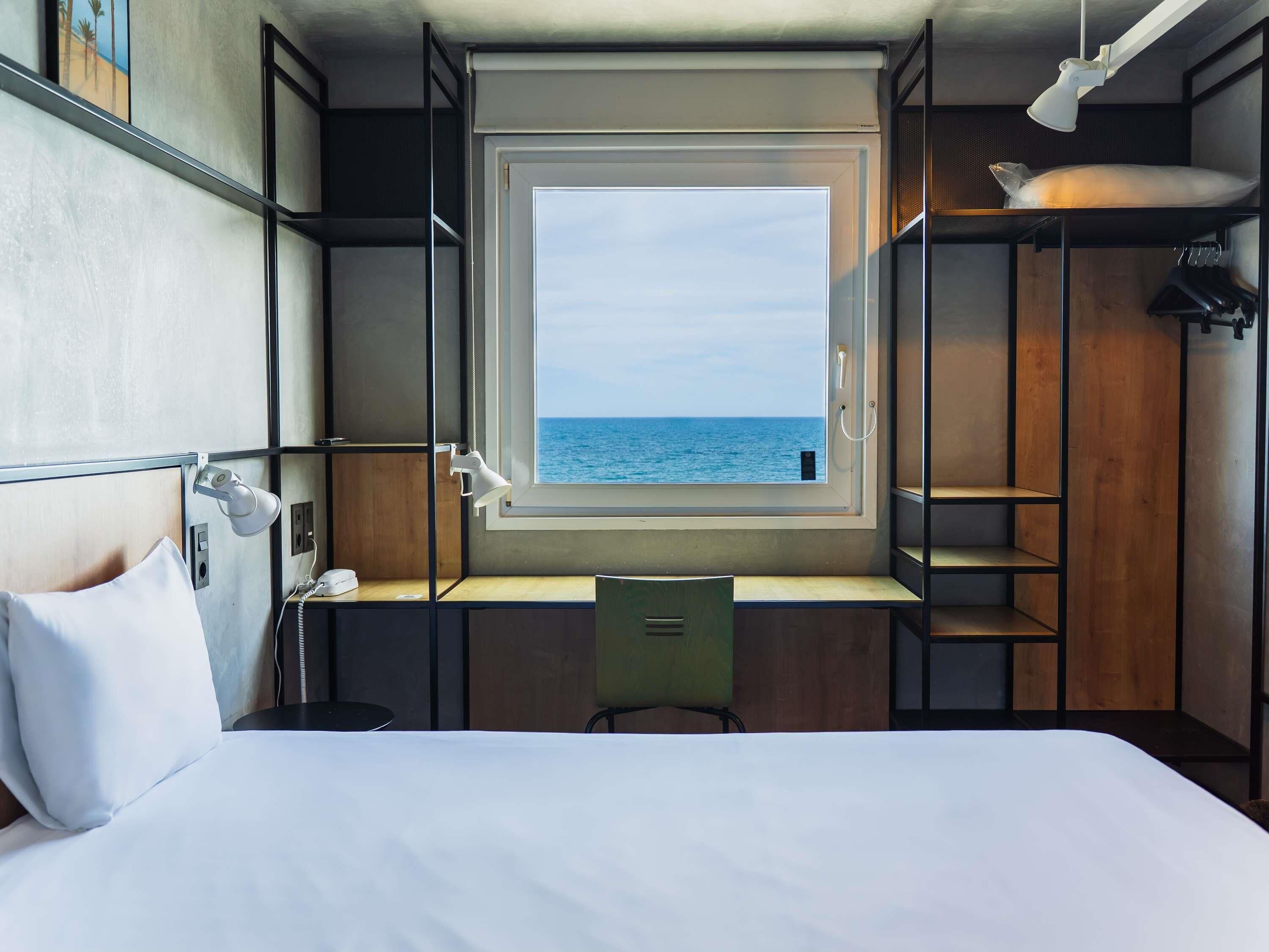 高级房, 1 张双人床, 海景 | 办公桌、免费婴儿床、免费 WiFi、床单