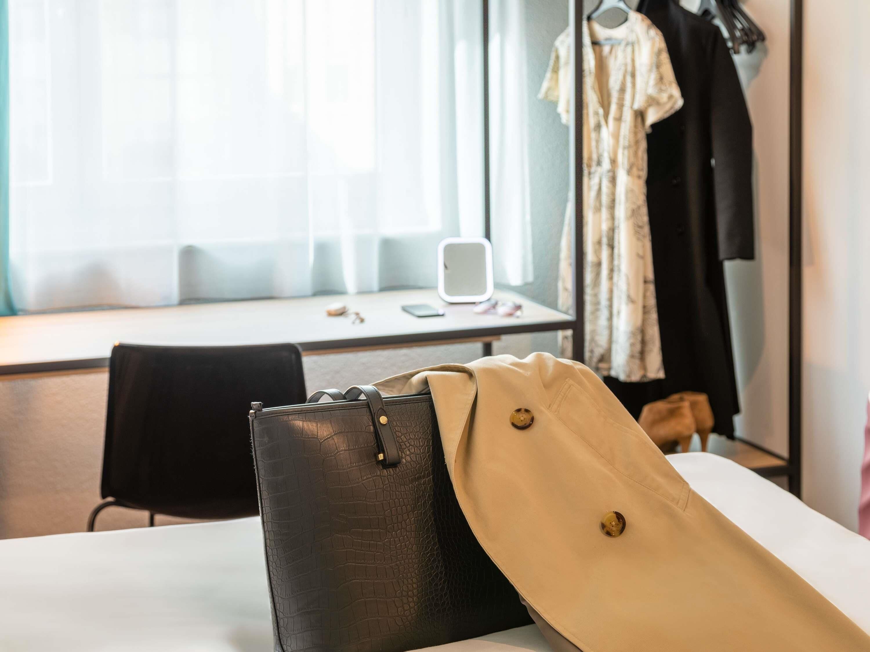 standard twin room, 2 single beds | desk, soundproofing, iron/ironing board, free wifi