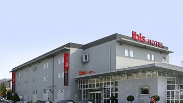 Fachada da propriedade