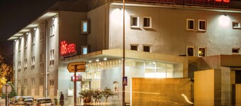 Ibis Guimaraes
