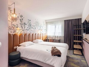 Chambre Standard, 2 lits jumeaux | Bureau, rideaux d’obscurcissement, système d’insonorisation
