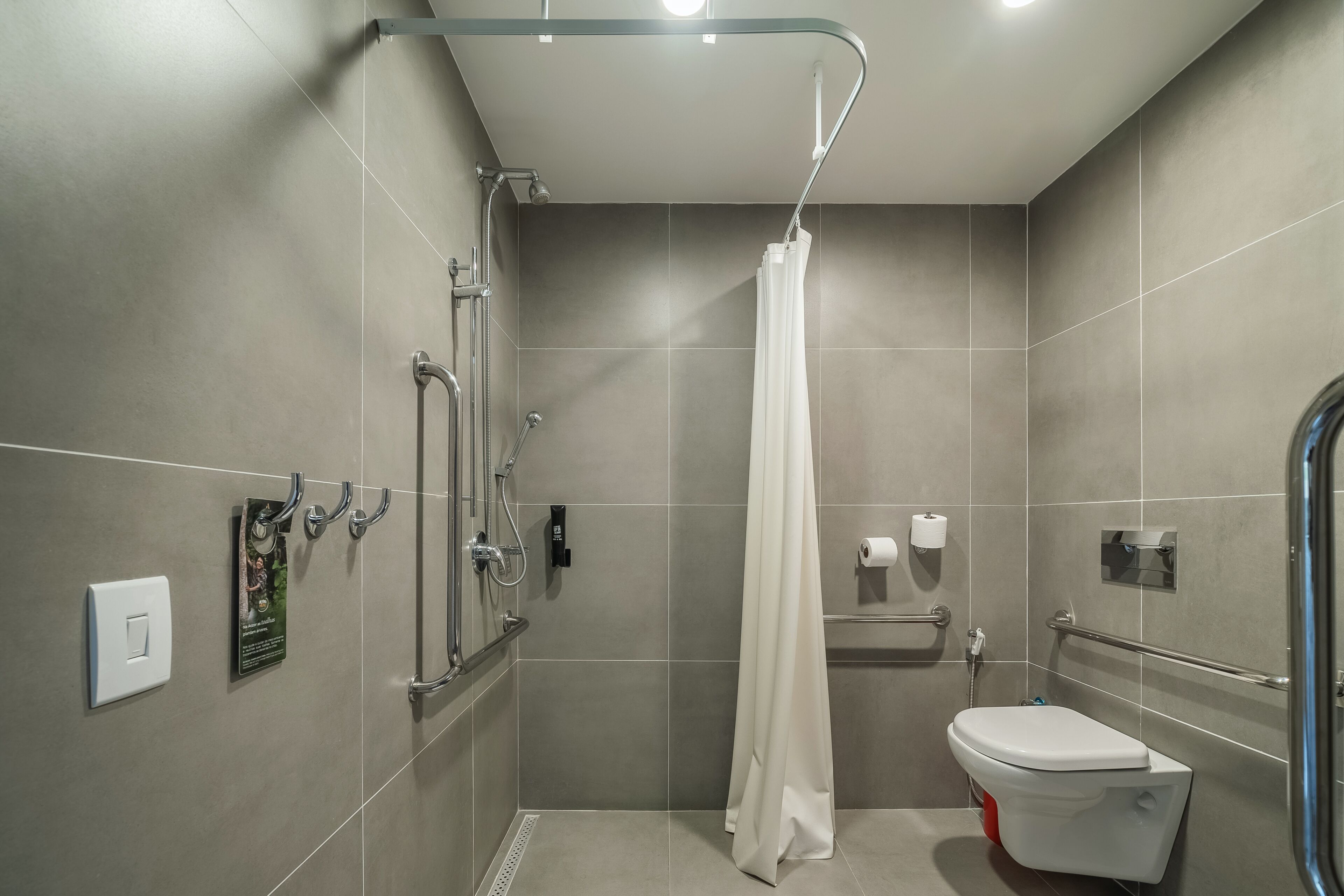 standard apartment, 1 double bed | minibar, in-room safe, desk, blackout curtains