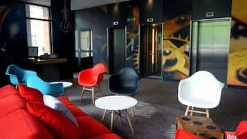 Sala de estar en el lobby