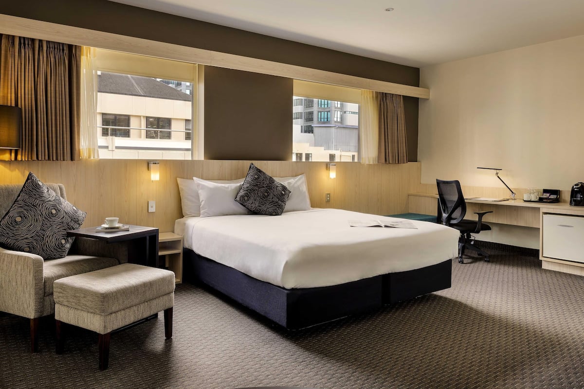 Business Room, 1 King Bed (Ibusiness)
