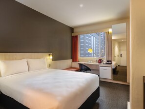 Standard Room, 1 King Bed - ibis Wellington (Wellington)