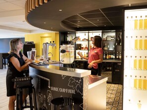 Bar (en la propiedad)