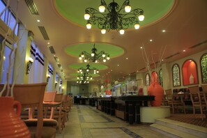 Restaurant - Mercure Ismailia Forsan Island Hotel (Ismailia)