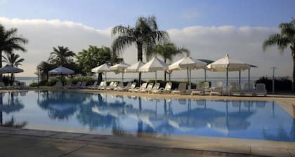 Mercure Ismailia Forsan Island Hotel