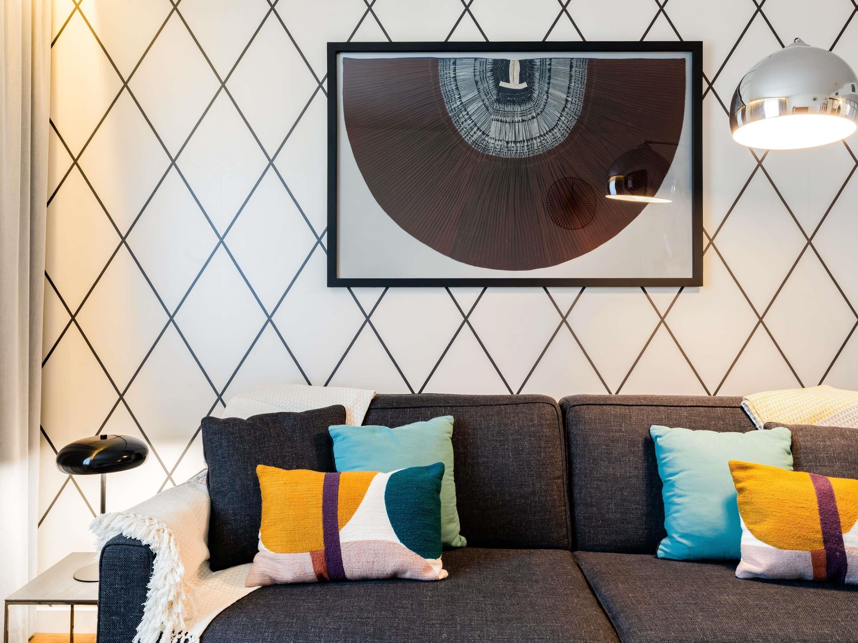 premium bedding, in-room safe, desk, laptop workspace